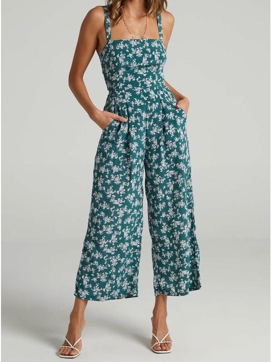 Showpo. Pants - Showpo Australian Brand Floral Square-Neck Wide-Leg Jumpsuit Pockets